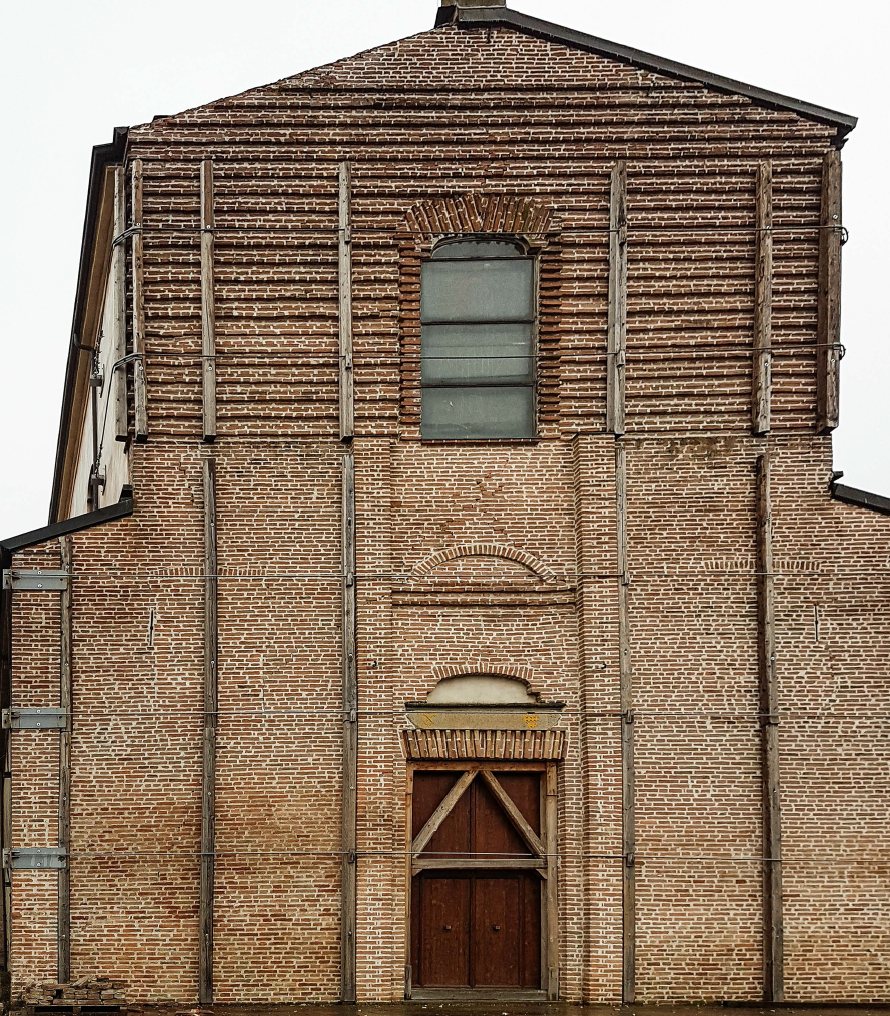 Saint-Pierre Church, Modena, view 2